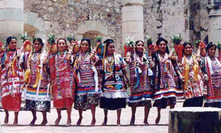 Guelaguetza/ pi�a dance